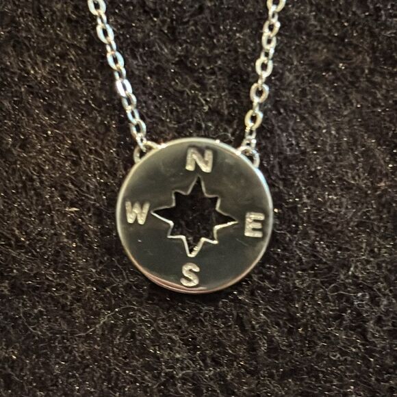 925 Sterling Silver Chain Compass Charm Follow Your Journey Necklace - Picture 2 of 8